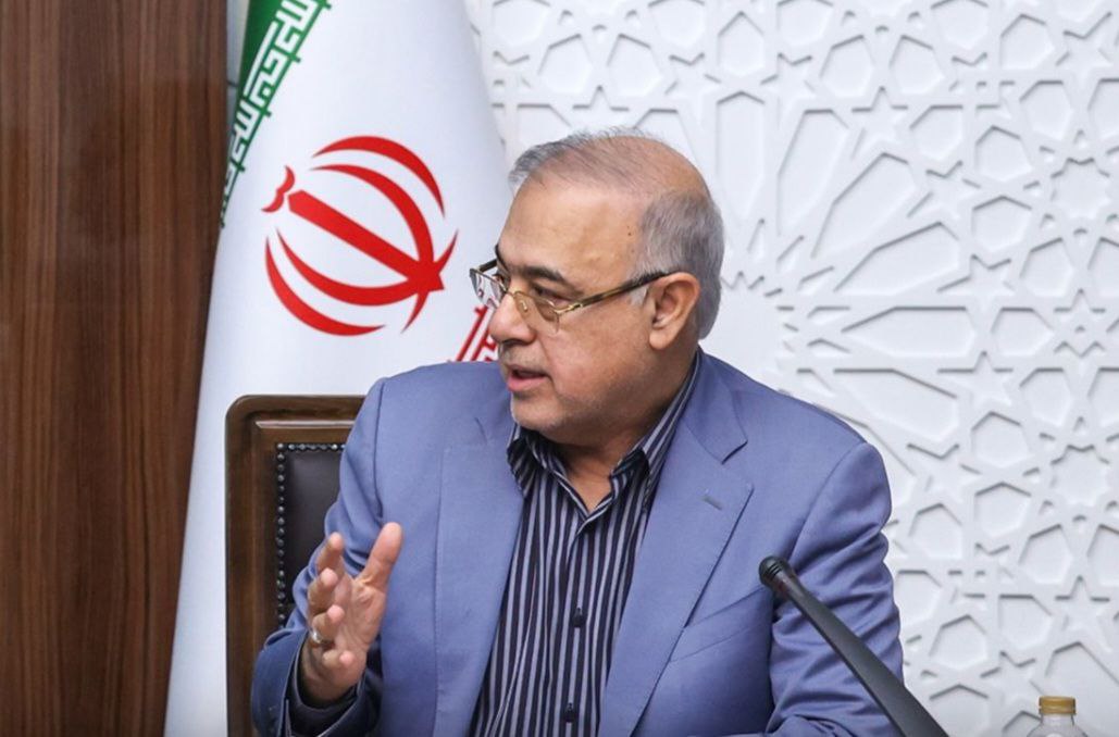 مدیران حق ندارند از خیرخواهی رسانه ها برآشفته شوند
