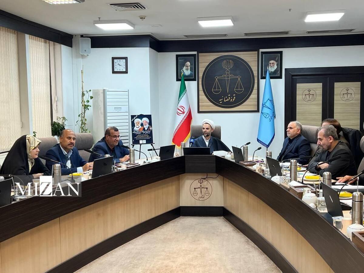 نشست مهندس احمد جباری و مجمع نمایندگان هرمزگان با معاون اول قوه قضائیه نشست مهندس احمد جباری و مجمع نمایندگان هرمزگان با معاون اول قوه قضائیه